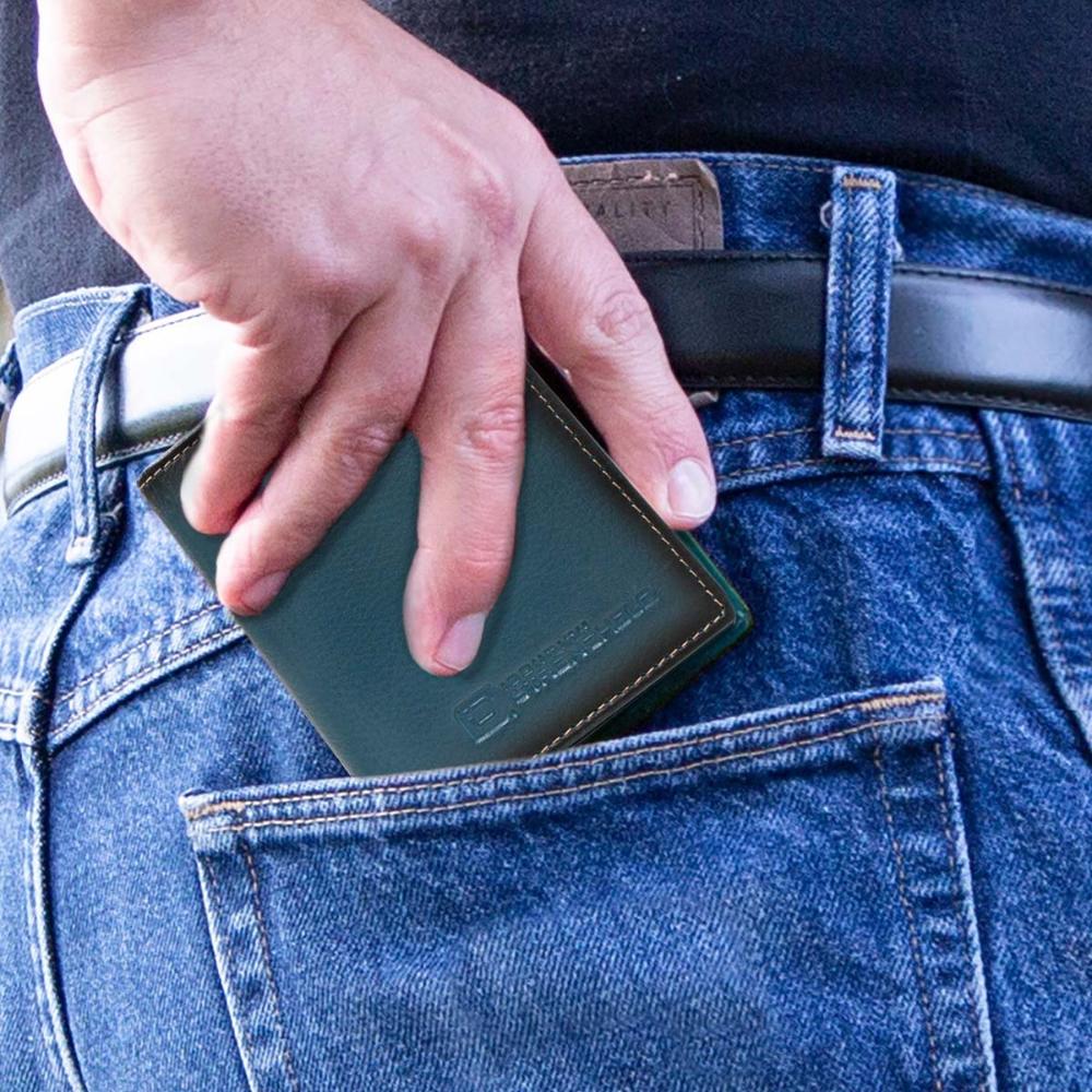 ID Stronghold Waltlet – Maximum Storage RFID Secure Minimalist Wallet, Unisex