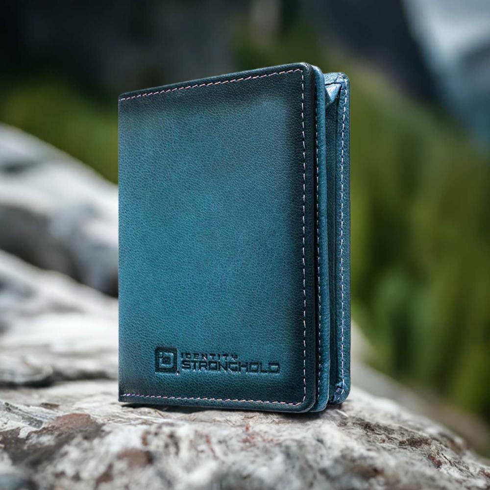 ID Stronghold Waltlet – Maximum Storage RFID Secure Minimalist Wallet, Unisex