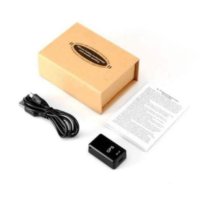 Smart GPS Real-Time Location Tracker – Compact, Anti-Loss, Pet & Vehicle Tracking